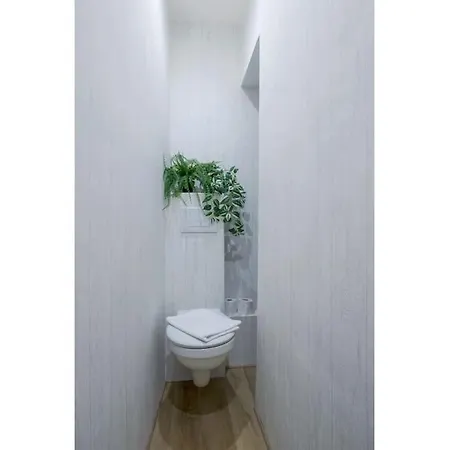 6pers #3 Bedrooms #2 Bathrooms#paris 17eme Parijs