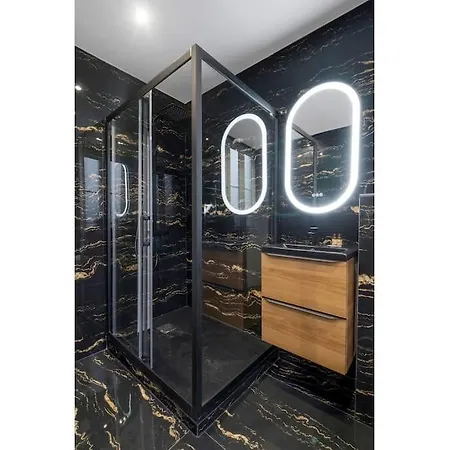 Daire 6pers #3 Bedrooms #2 Bathrooms#paris 17eme *