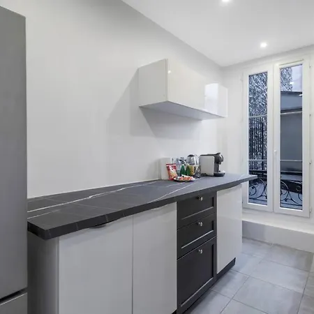 Appartement 6pers #3 Bedrooms #2 Bathrooms#paris 17eme *